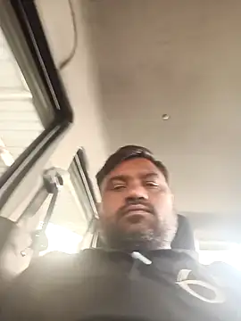 Snapshot of pintuS40 chatting on 01.23.25 pintuS40 online show from 01.23.25