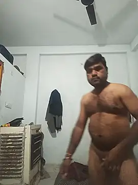 Snapshot of pintuS40 chatting on 02.15.25 pintuS40 online show from 02.15.25