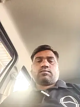 Snapshot of pintuS40 chatting on 02.15.25 pintuS40 online show from 02.15.25