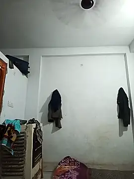 Snapshot of pintuS40 chatting on 02.22.25 pintuS40 online show from 02.22.25