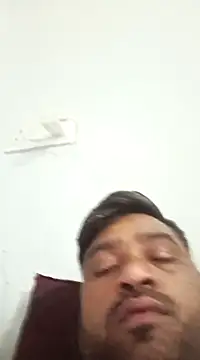 Snapshot of pintuS40 chatting on 03.11.25 pintuS40 online show from 03.11.25