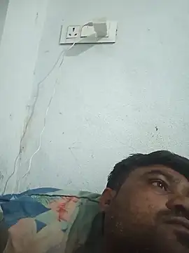 Snapshot of pintuS40 chatting on 03.11.25 pintuS40 online show from 03.11.25