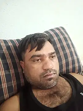 Snapshot of pintuS40 chatting on 10.20.25 pintuS40 online show from 10.20.25