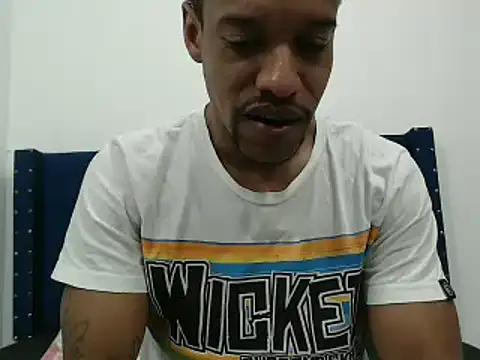 Snapshot of Salomon_koude chatting on 03.05.25 Salomon koude online show from 03.05.25