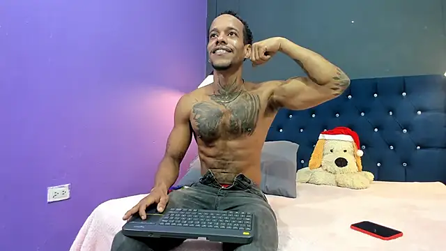 Snapshot of Salomon_koude chatting on 11.20.25 Salomon koude online show from 11.20.25