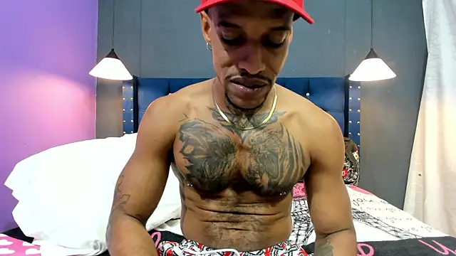 Snapshot of Salomon_koude chatting on 11.28.25 Salomon koude online show from 11.28.25