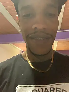 Snapshot of Salomon_koude chatting on 12.04.25 Salomon koude online show from 12.04.25