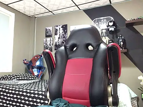 marcel crawford96 online show from 02.21.25