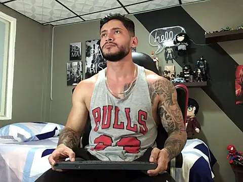 marcel crawford96 online show from 03.04.25