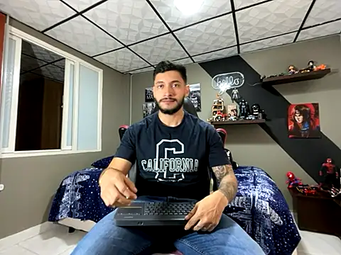 marcel crawford96 online show from 10.12.25