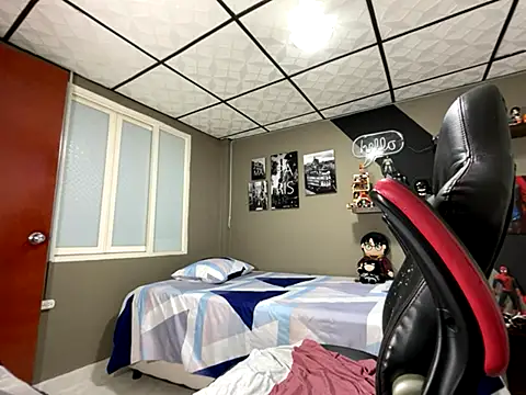 marcel crawford96 online show from 12.05.25