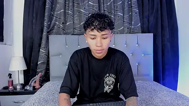 nova sex01 online show from 01.28.25