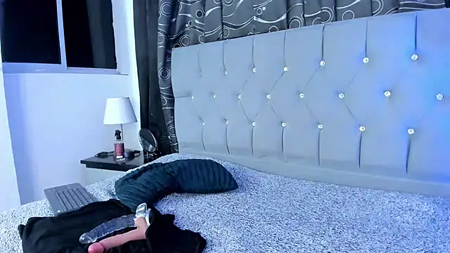 nova sex01 online show from 01.30.25