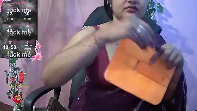 Pari-new online show from 03.24.26