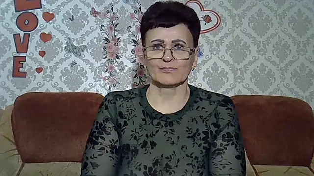 PaulaGolden online show from 04.21.26