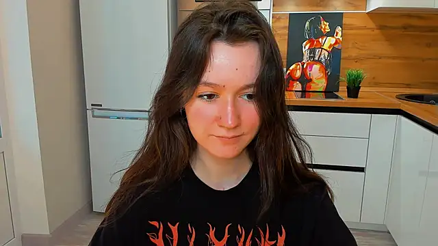 Snapshot of ameli_moon chatting on 02.02.25 ameli moon online show from 02.02.25