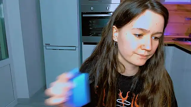 Snapshot of ameli_moon chatting on 03.01.25 ameli moon online show from 03.01.25