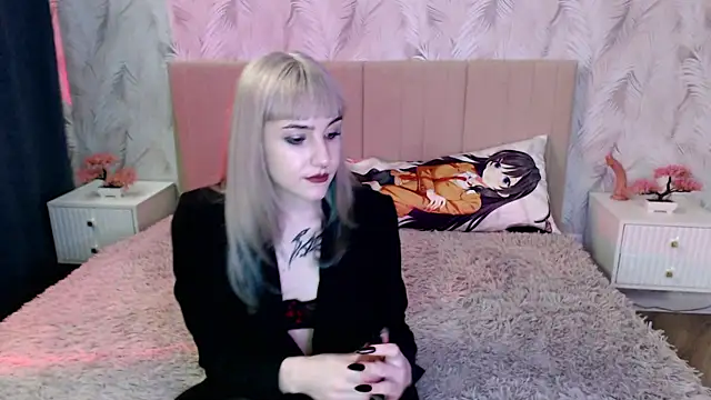Snapshot of Princess_Shy___ chatting on 01.23.25 Princess Shy    online show from 01.23.25