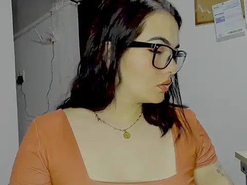 Snapshot of Babe-sofi chatting on 07.13.26 Babe-sofi online show from 07.13.26