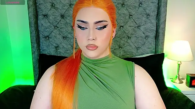 Snapshot of astridjonness chatting on 07.23.26 astridjonness online show from 07.23.26