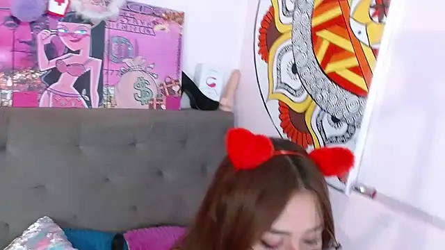 sarawiliamx online show from 02.16.25