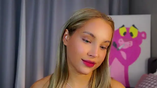 Snapshot of AftonConnett chatting on 11.16.25 AftonConnett online show from 11.16.25