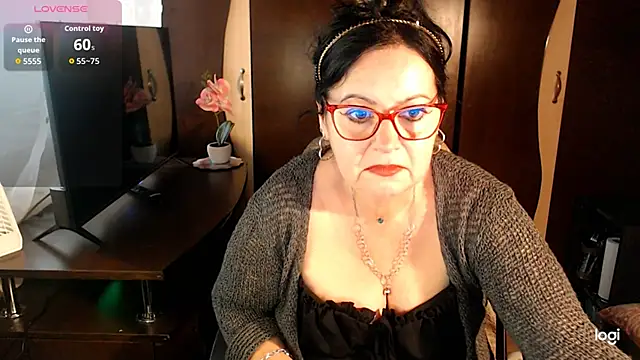 exymilf  online show from 12.02.25