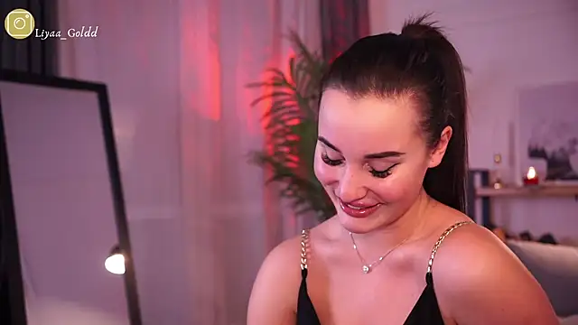 Snapshot of Liya_Gold_ chatting on 02.28.25 Liya Gold  online show from 02.28.25