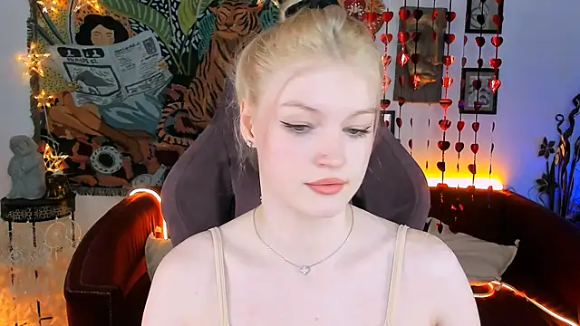 GraceGlamour online show from 02.15.25