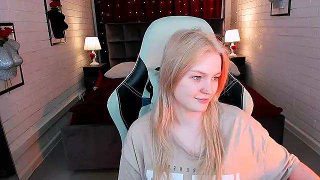 GraceGlamour online show from 03.13.25