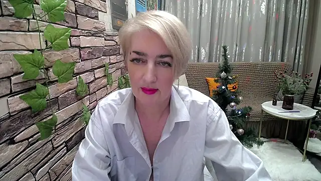 Hot Girl87 online show from 12.21.24