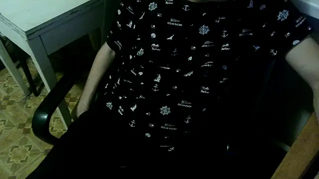 Snapshot of AlDON59 chatting on 12.31.24 AlDON59 online show from 12.31.24