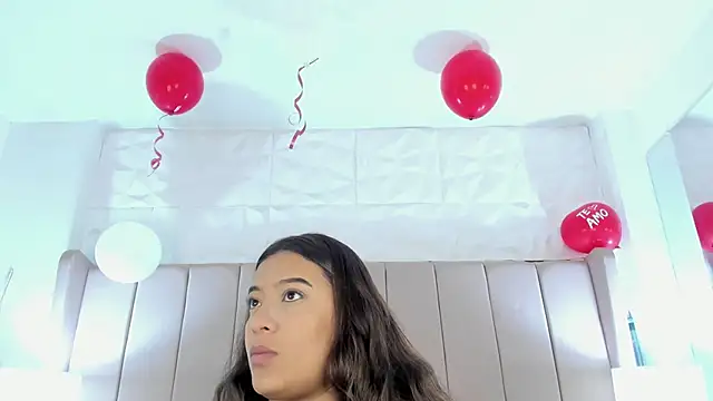 MollyBigBoobs12 online show from 02.20.25