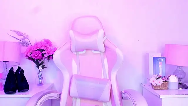 MollyBigBoobs12 online show from 03.12.25