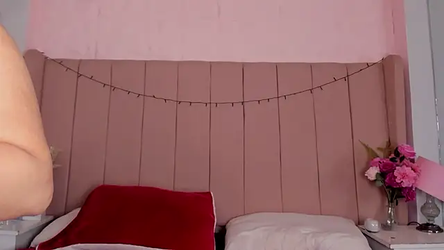 MollyBigBoobs12 online show from 09.29.25