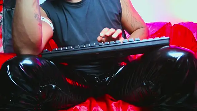 Leonnardo Jaramillo online show from 01.19.25