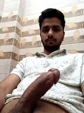 Snapshot of itachigunn chatting on 03.02.26 itachigunn online show from 03.02.26