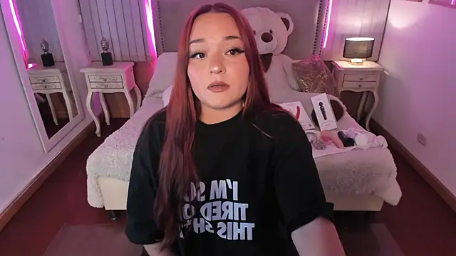 Snapshot of Valentina_Se chatting on 01.30.25 Valentina Se online show from 01.30.25