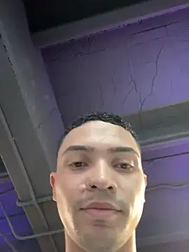 Thiago Santo  online show from 01.28.25