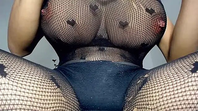 paulinabigcock online show from 01.25.25