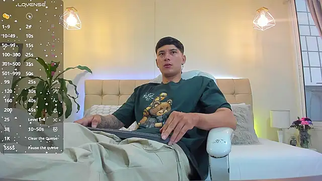 Damian23   online show from 01.16.25