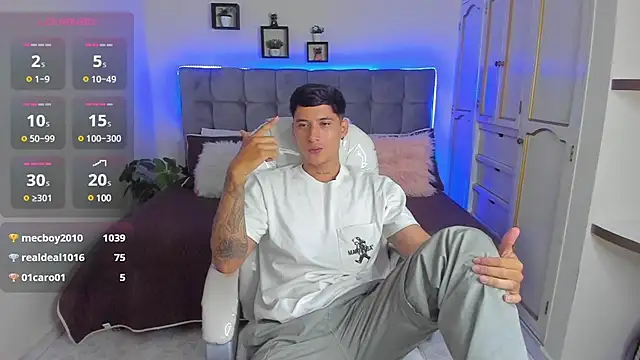 Damian23   online show from 02.08.25