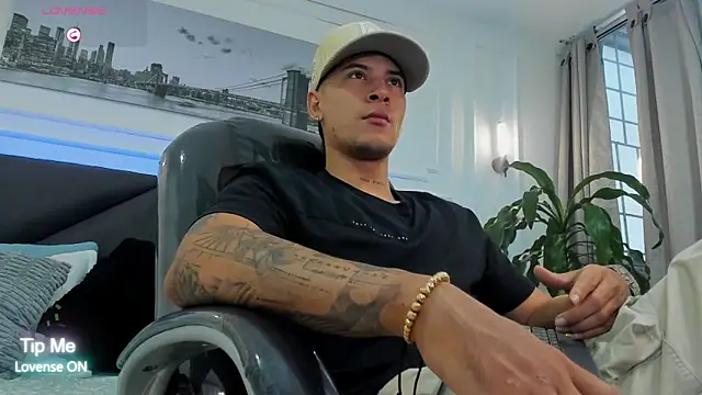 Damian23   online show from 01.15.26