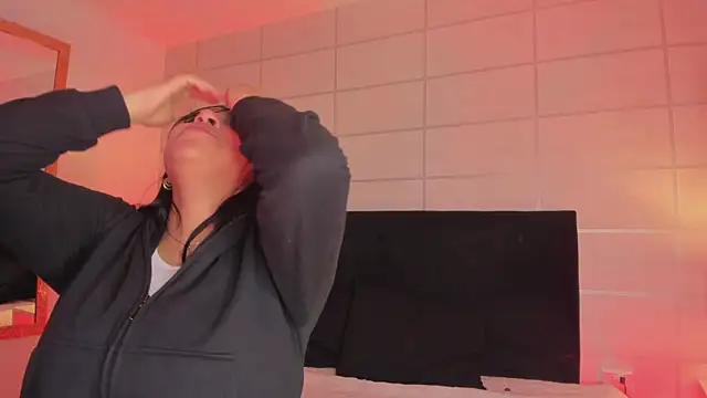 Christine Laam online show from 01.14.26