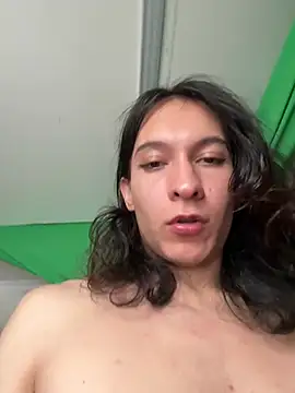 akimrix guli online show from 12.31.24