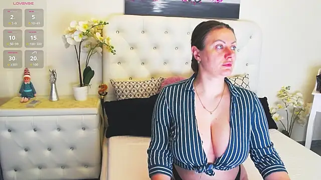 Ysabell01 online show from 04.09.26