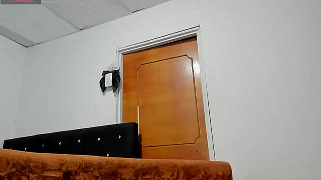 Snapshot of chloe_evanx_ chatting on 01.02.25 chloe evanx  online show from 01.02.25