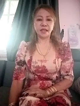 Snapshot of Baby-sexysweet69 chatting on 10.30.25 Baby-sexysweet69 online show from 10.30.25