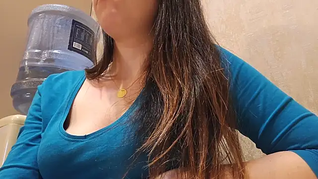 AlejandraDelaney online show from 01.24.25