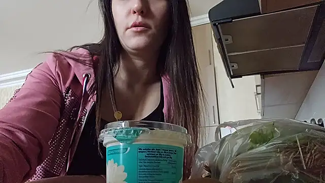 AlejandraDelaney online show from 02.23.25